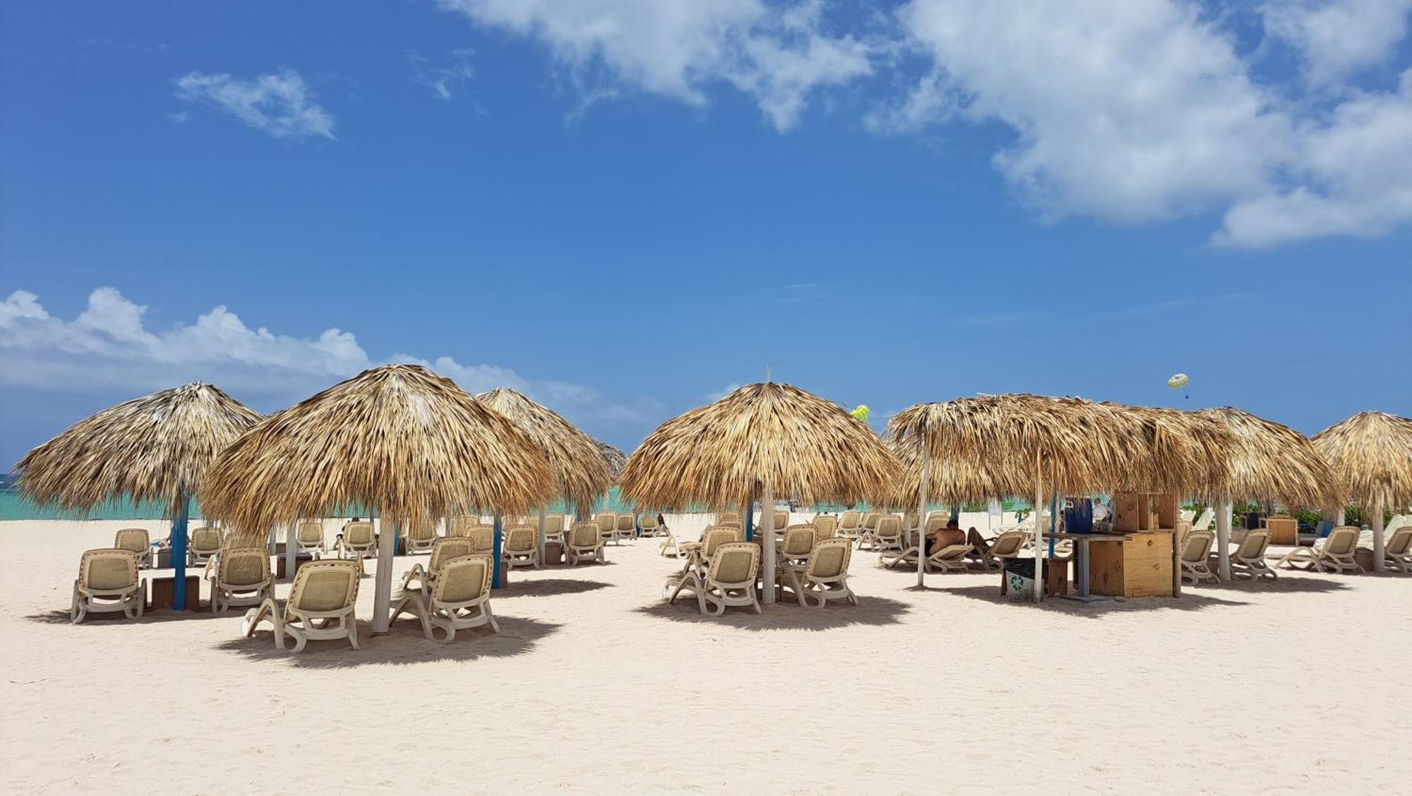 Beach Villas & Apartments Larimar ปุนตากานา ห้อง รูปภาพ